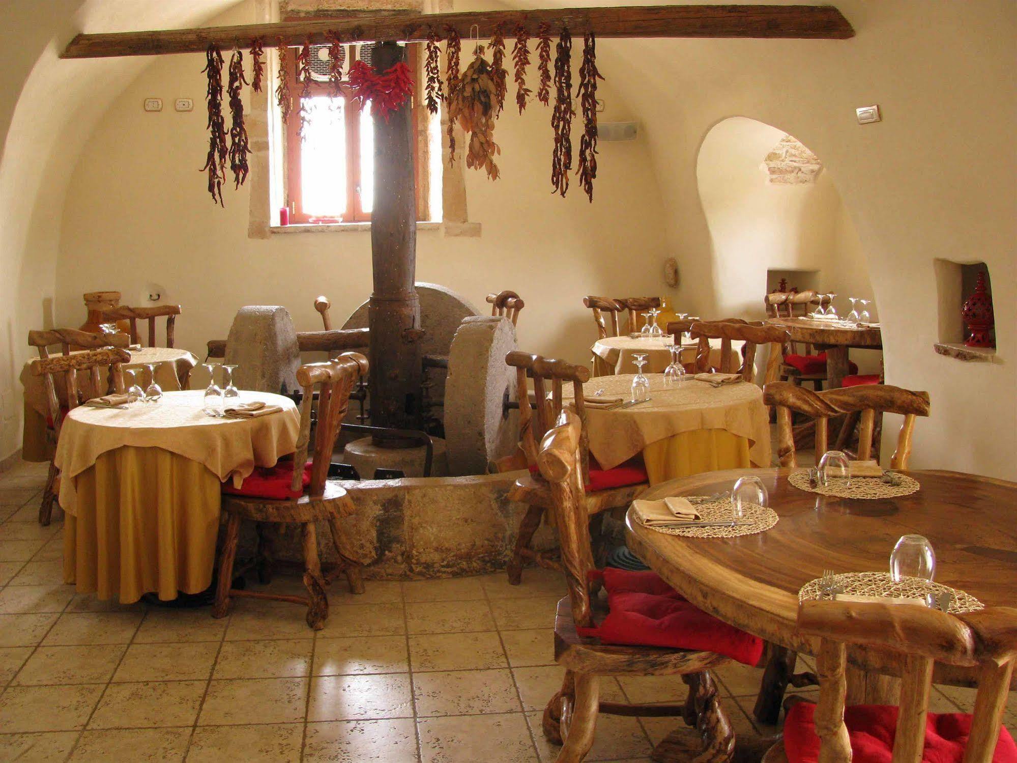 Masseria Quis Ut Deus Crispiano Exterior foto